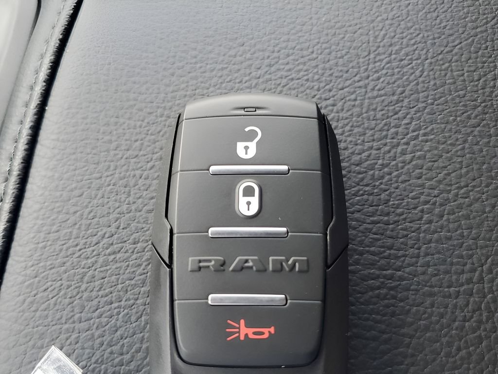 2026 RAM 2500 Tradesman - Photo 37