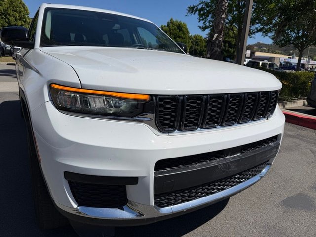 2023 Jeep Grand Cherokee L Laredo