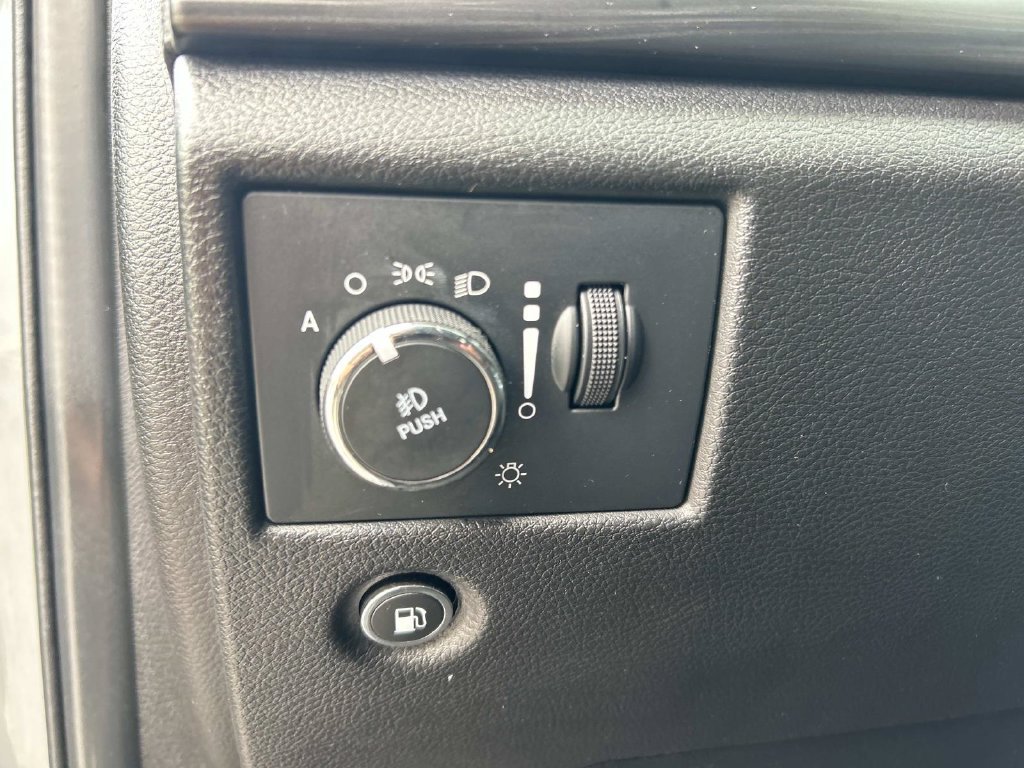 Certified Used 2021 Gray Clearcoat Jeep Laredo X image 29