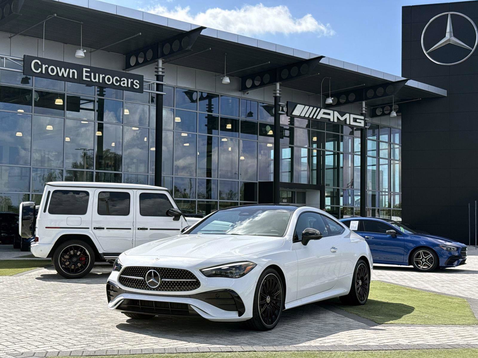New 2026 Moonlight White Mercedes-Benz 450 4MATIC® Coupe image 1