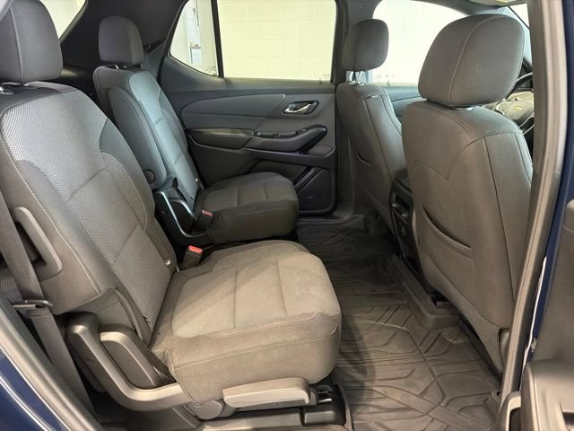 Used 2023 Northsky Blue Metallic Chevrolet LT Cloth image 12