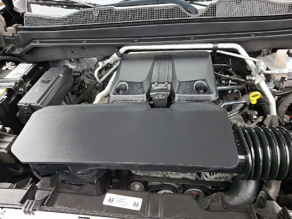 Used 2025 Black Chevrolet Trail Boss image 30