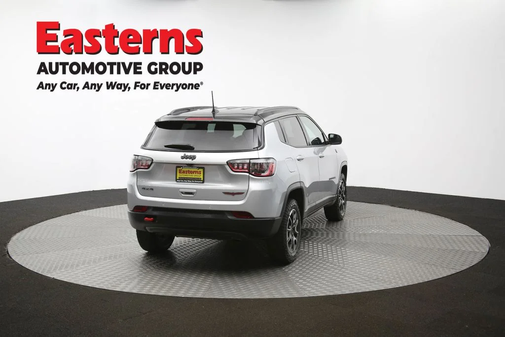 Used 2024 Silver Jeep Trailhawk image 37