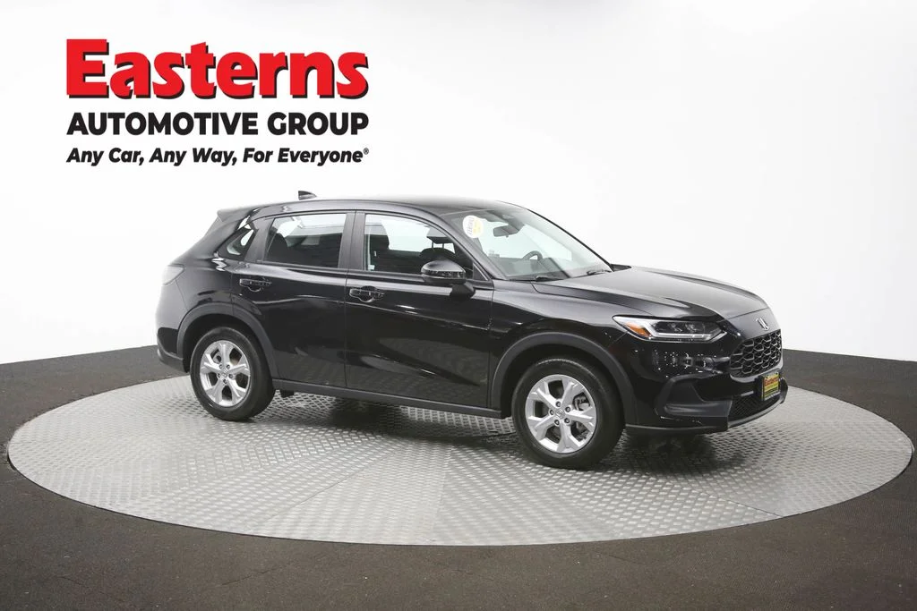 Used 2023 Black Honda LX image 46