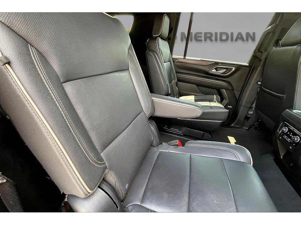 Used 2023 Silver Sage Metallic Chevrolet Premier image 20