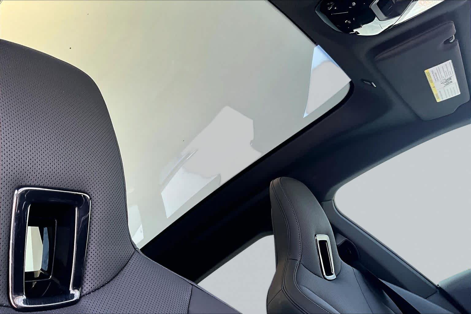 Used 2024 Dark Graphite Metallic BMW xDrive50 image 13