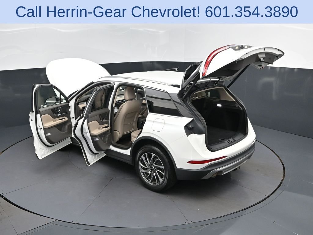 5LMCJ1C98MUL17090