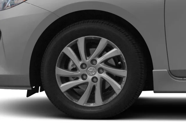 Used 2013  Mazda i Touring image 11