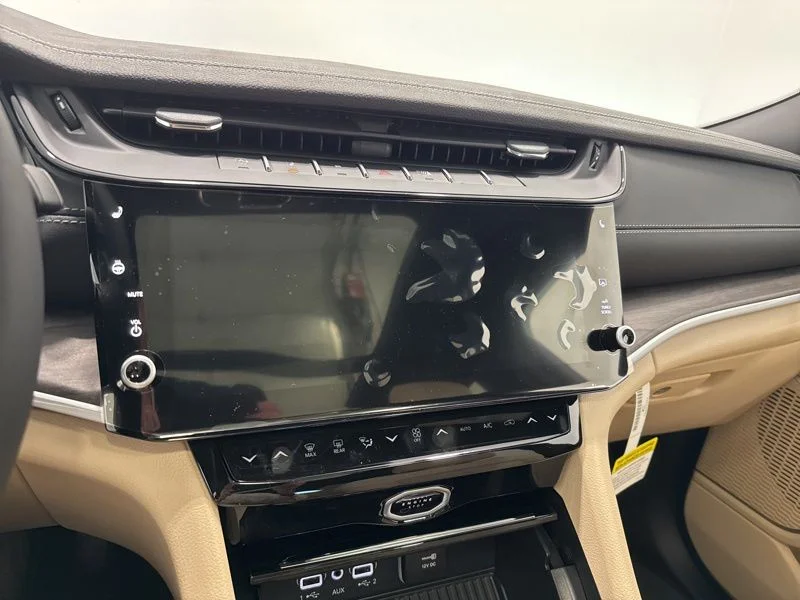 Used 2026 Black Jeep Limited image 33