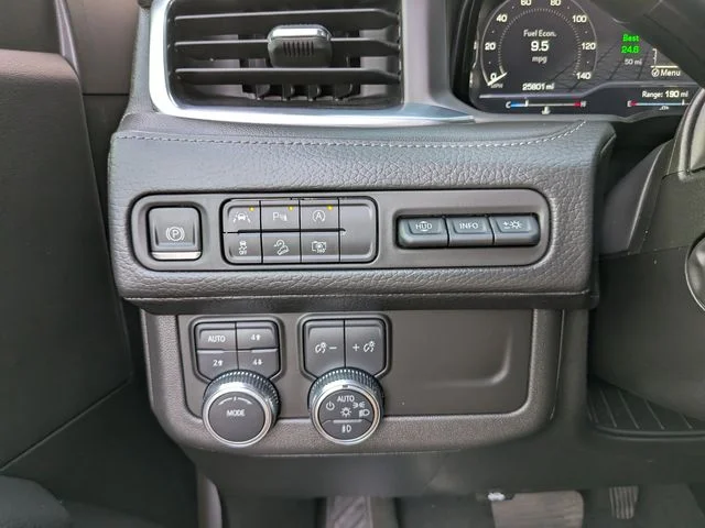 Used 2023 Beige GMC Denali image 26