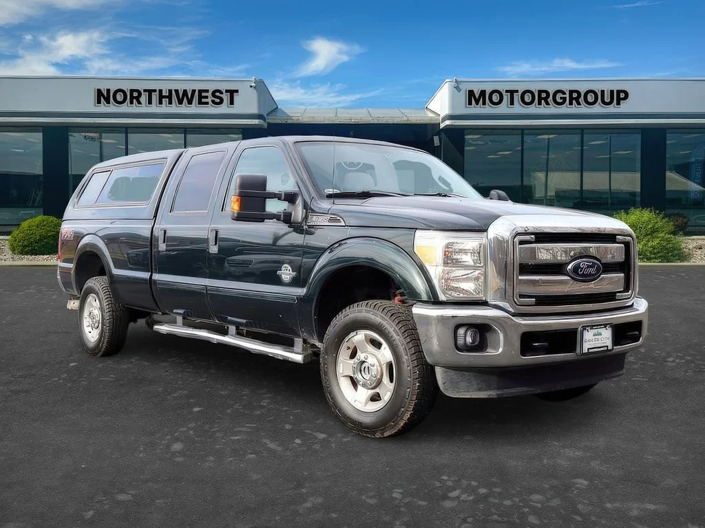 2013 Ford F-350 XLT 4x4 Crew Cab 172-In SRW's photo