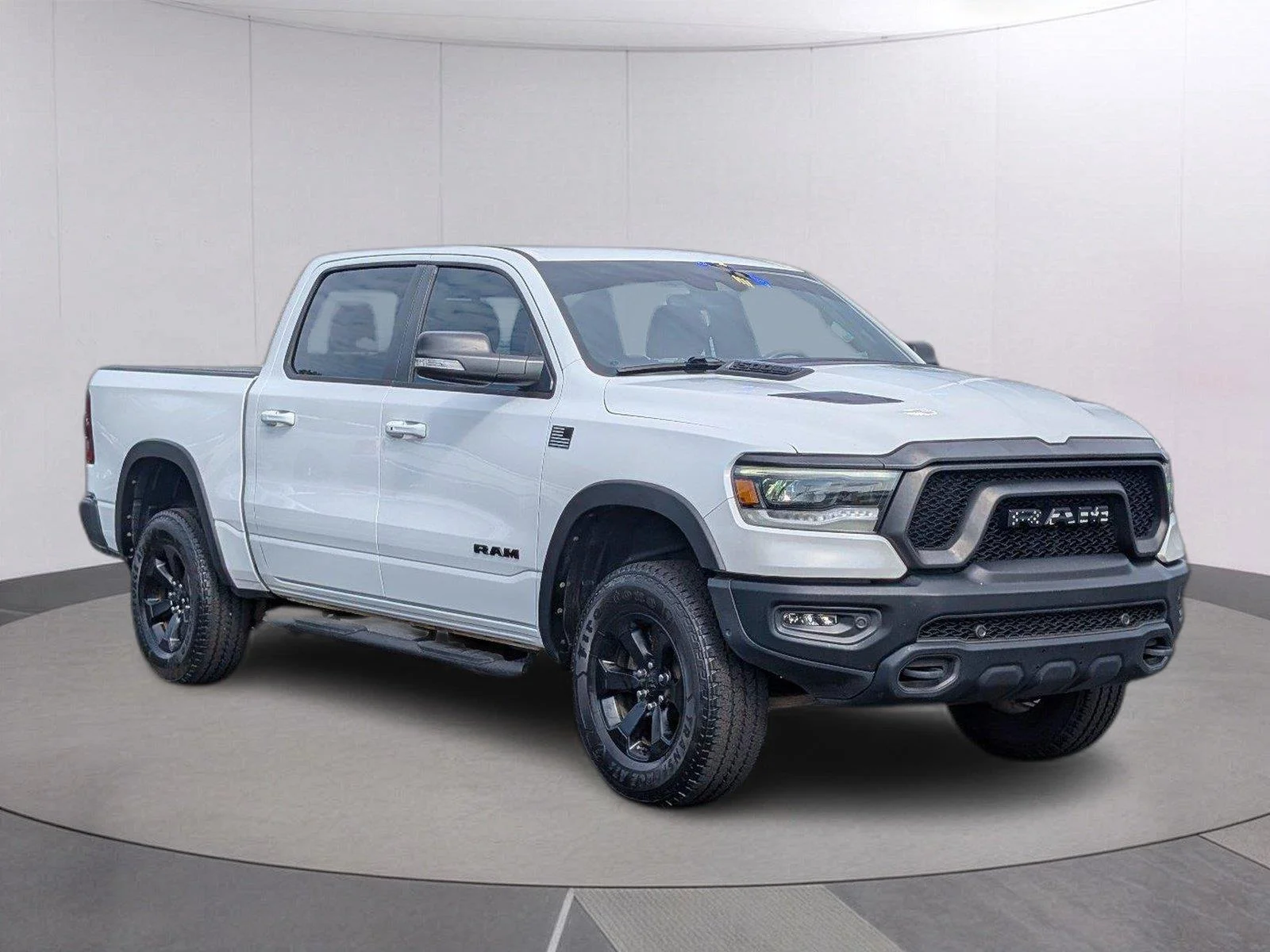 Used 2021 Bright White Clearcoat Ram Rebel image 9