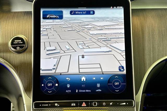New 2026 Polar White Mercedes-Benz GLC 300 image 42