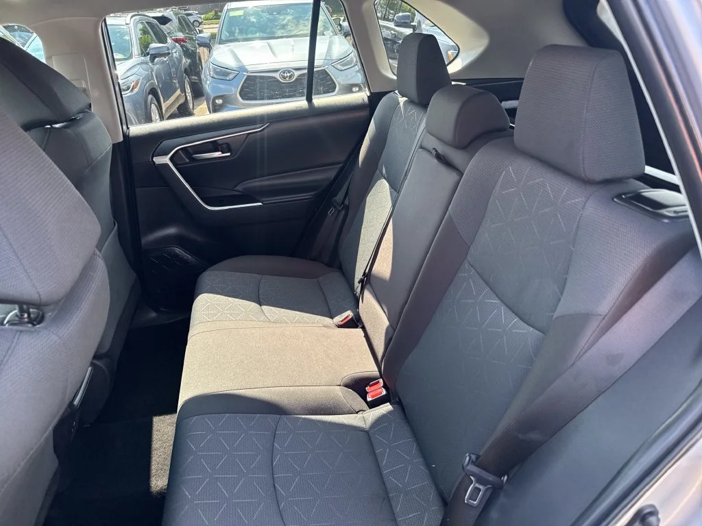 Used 2025 Silver Toyota XLE image 35