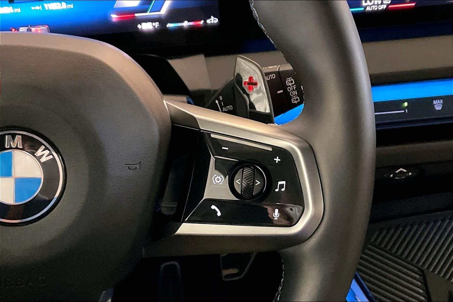 Used 2025 Brooklyn Grey Metallic BMW M50 xDrive image 23