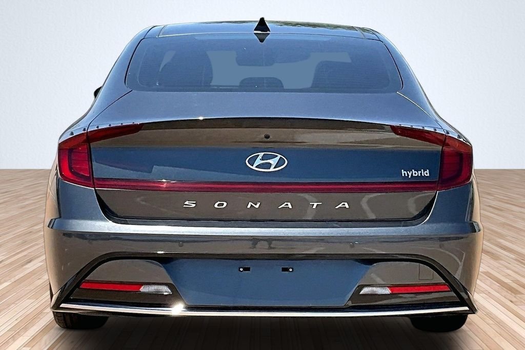 Used 2023 Gray Hyundai Limited image 4