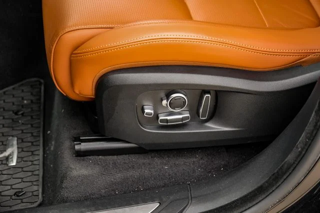 2026 Jaguar F-Pace R-Dynamic S - Photo 40