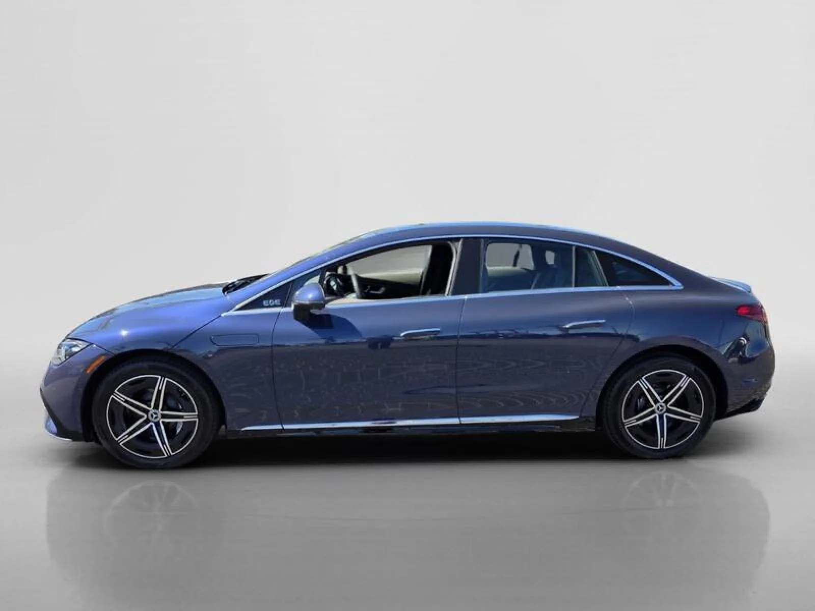 Certified Used 2023 Twilight Blue Metallic Mercedes-Benz EQE 350+ image 2