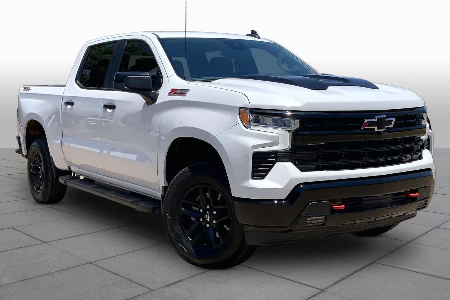 Used 2024 Summit White Chevrolet LT Trail Boss image 5