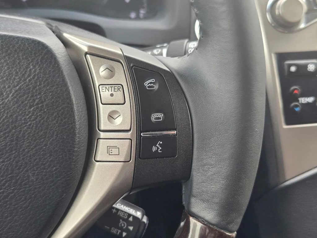 Used 2013 Cashmere Metallic Lexus 350 image 22
