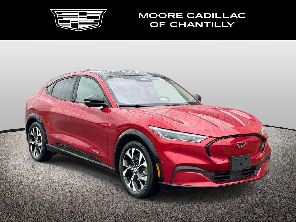 2021 Ford Mustang-Mach-e Premium's photo