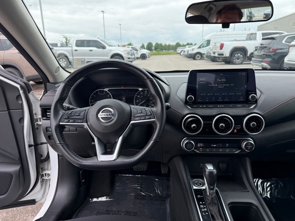 Used 2021 White Nissan SR image 13