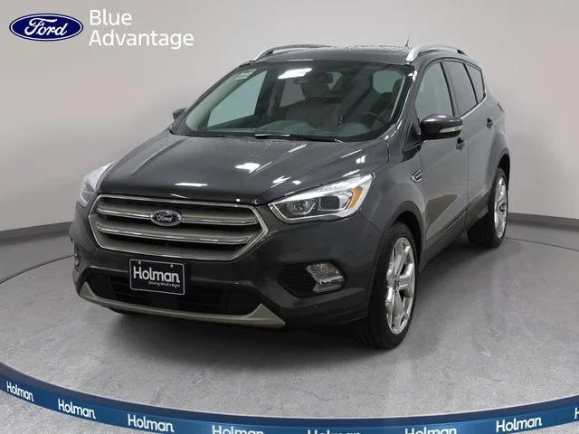 2019 Ford Escape Titanium's photo
