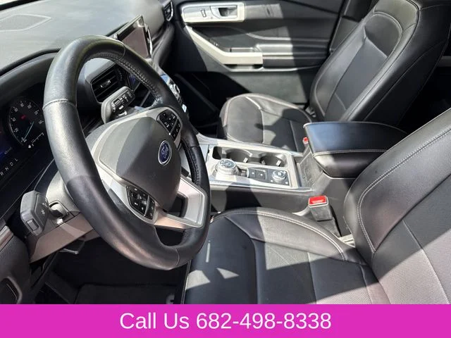 Used 2023 White Ford Limited image 21