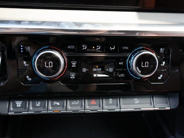 New 2026 Titanium Rush Metallic GMC Denali Ultimate image 38