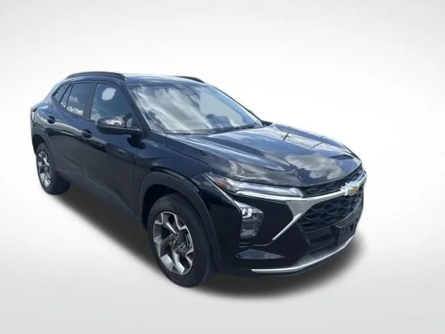 2025 Chevrolet Trax LT - Photo 7