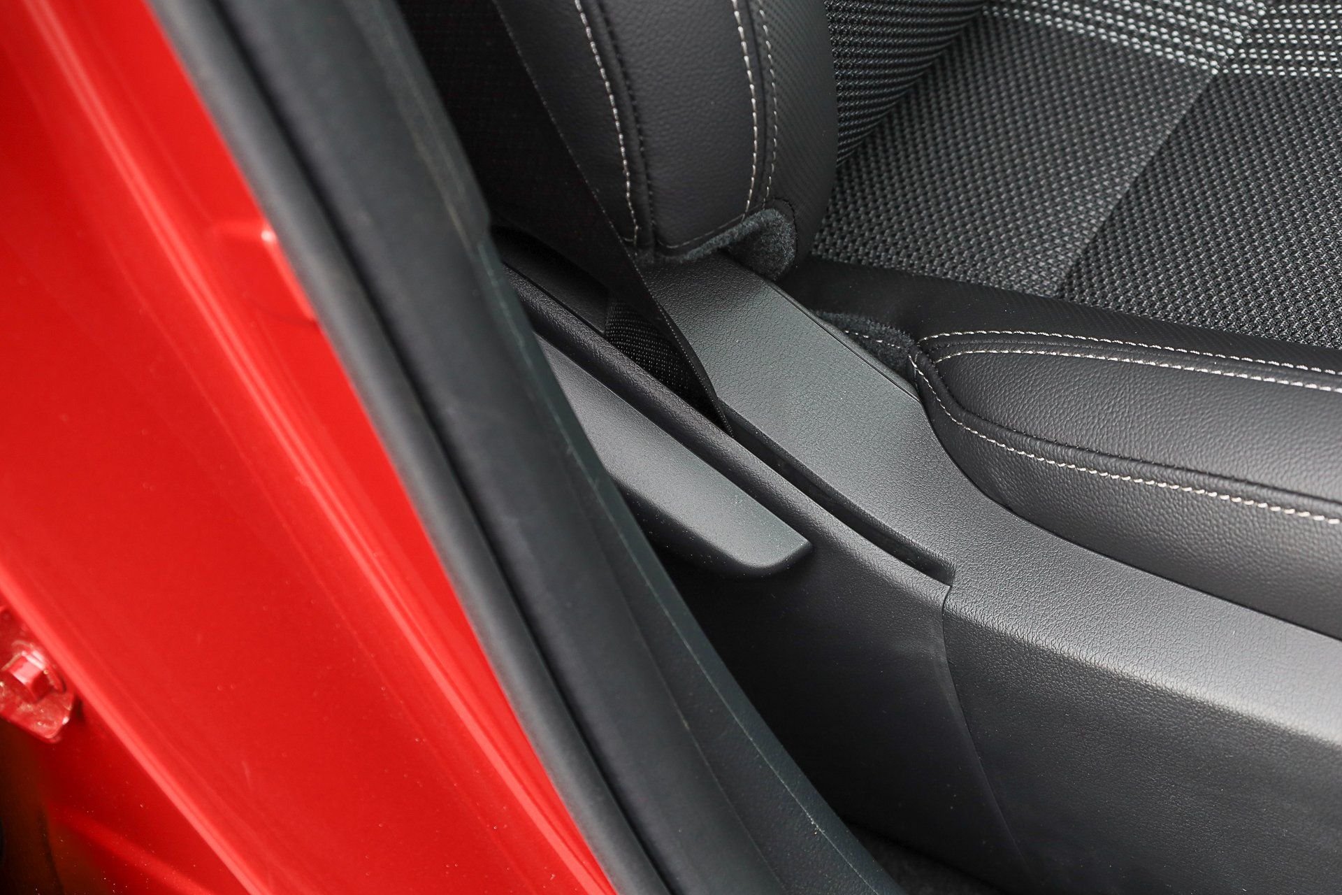 2025 Mazda CX-50 Select - Photo 31