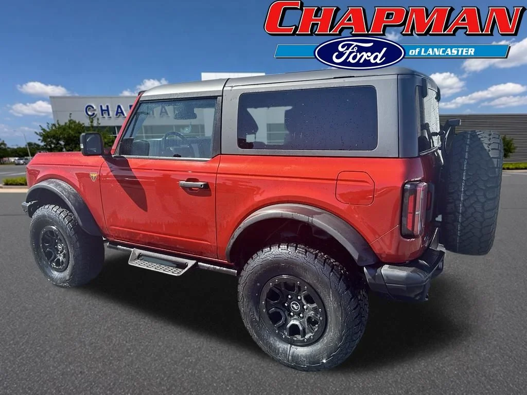 Certified Used 2024 Chili Pepper Red Ford Badlands image 3