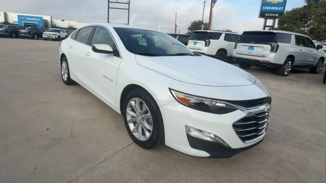 1G1ZD5ST3SF142741