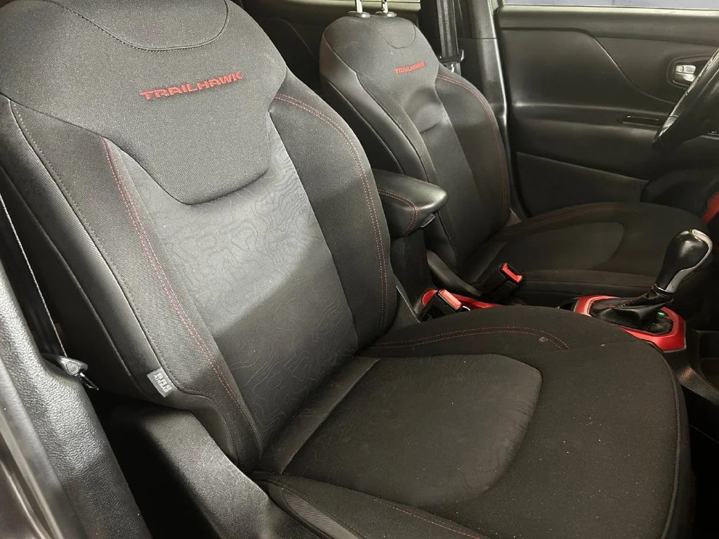 Used 2017 Gray Jeep Trailhawk image 14