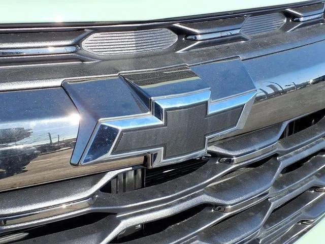 New 2026 Cacti Green Chevrolet ACTIV image 24