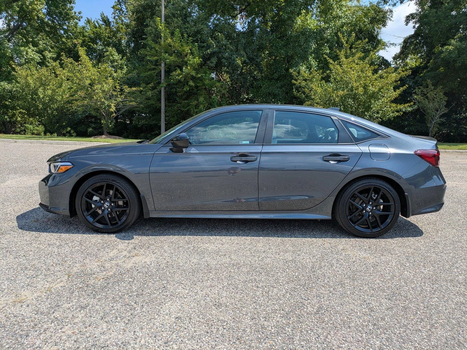 Used 2026 Meteorite Gray Metallic Honda Sport image 7