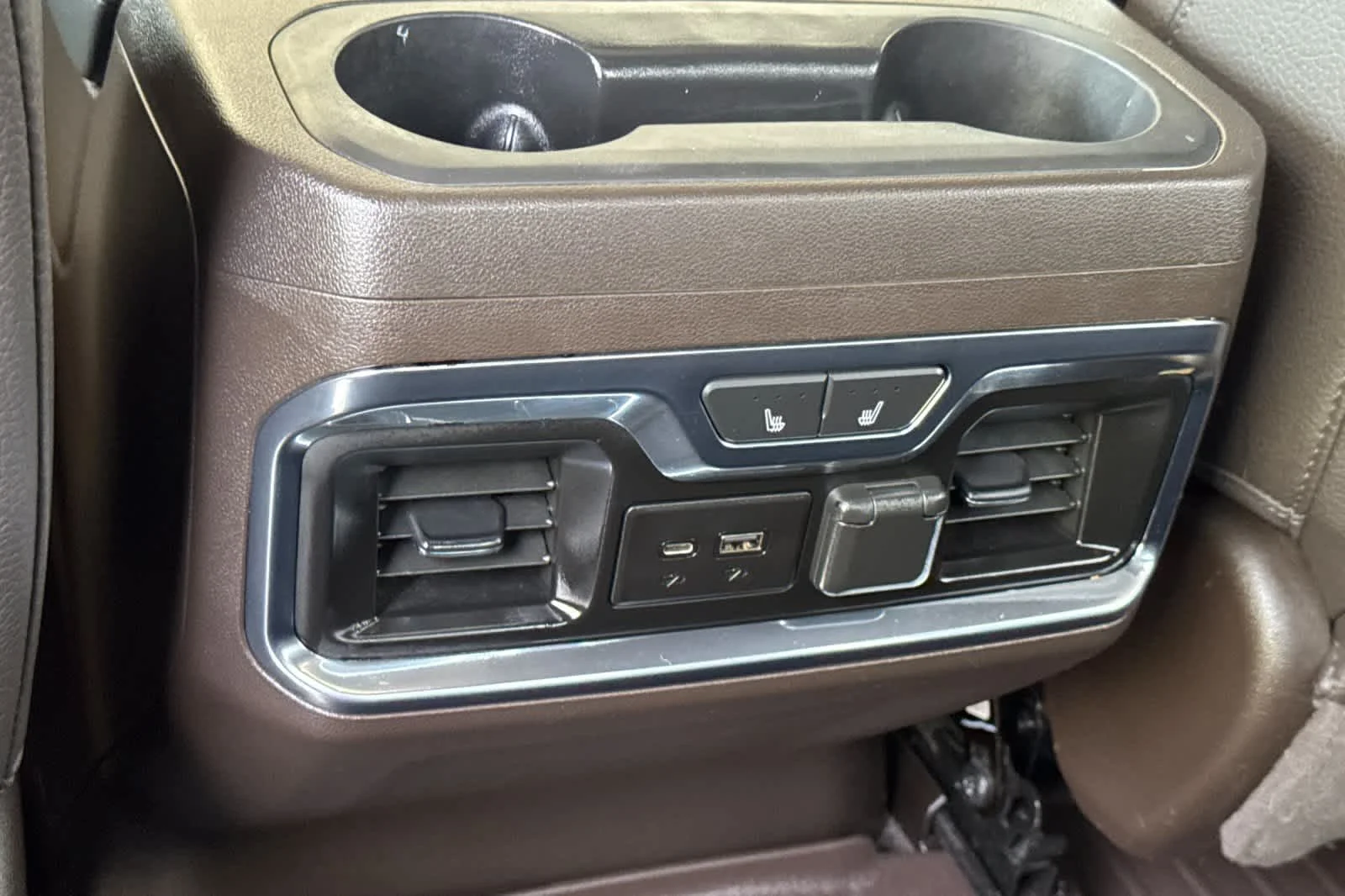 Used 2020 Onyx Black GMC Denali image 14