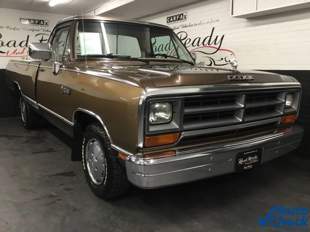 Used 1988 Brown Dodge 1500 image 3