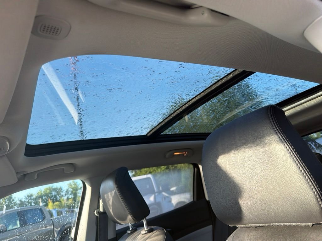 Used 2022 Gray Jeep Limited image 18