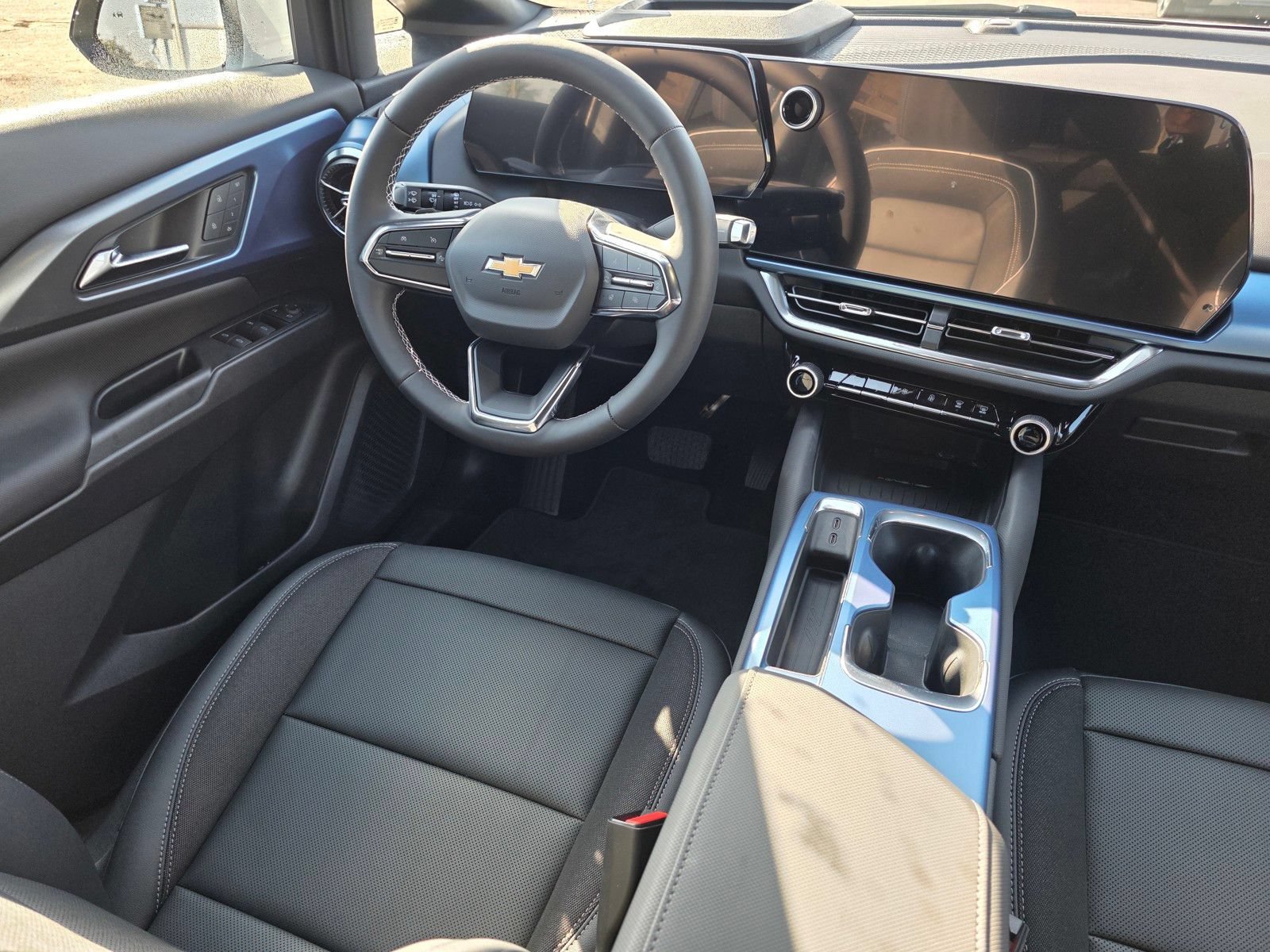 2026 Chevrolet Equinox EV 2LT - Photo 19