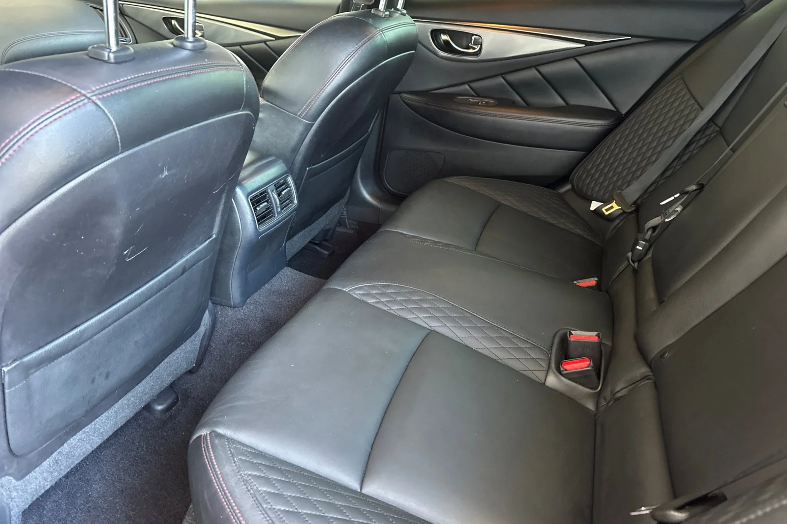 Used 2019 Red INFINITI Red Sport 400 image 4