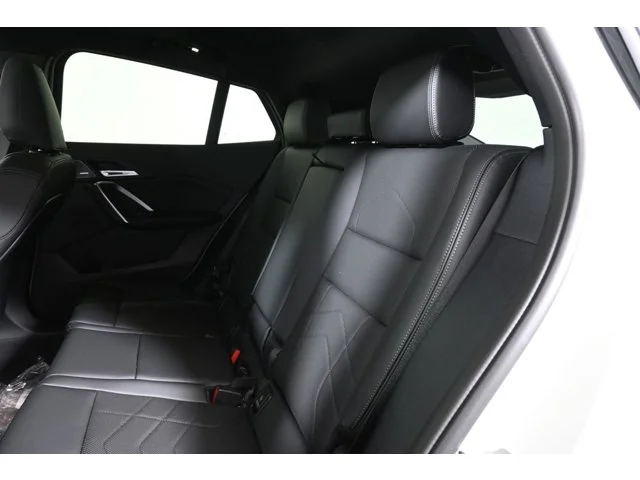 New 2026 Alpine White BMW xDrive28i image 4