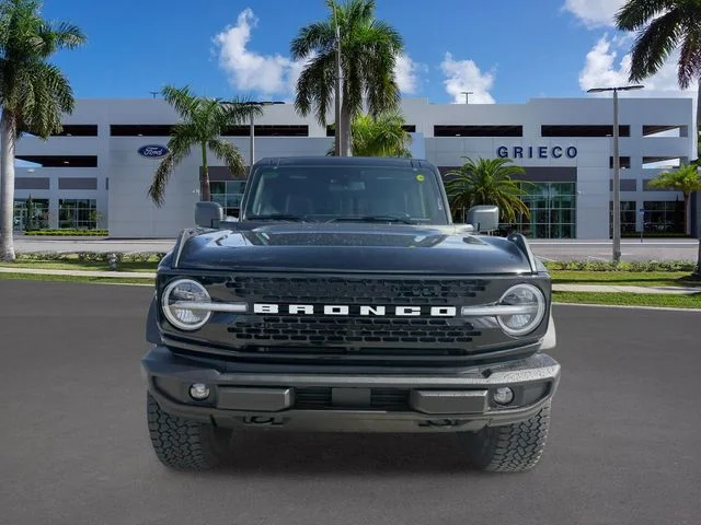 New 2026 Shadow Black Ford Outer Banks® image 2
