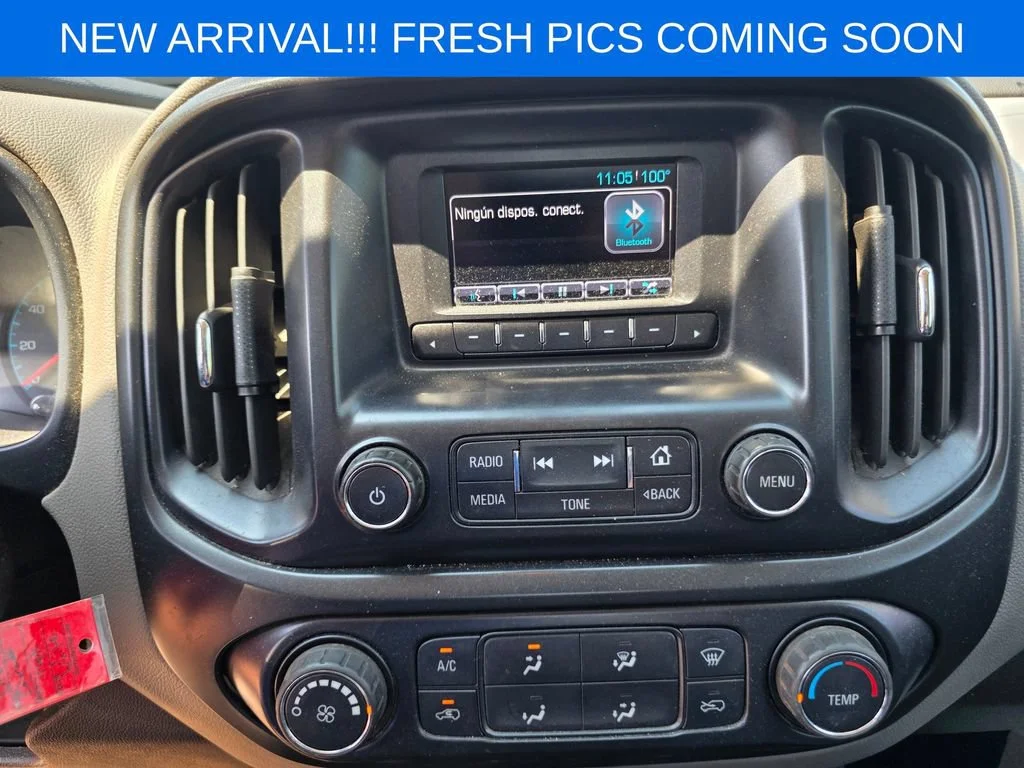 Used 2015 SUMMIT WHITE Chevrolet 2WD WT image 9