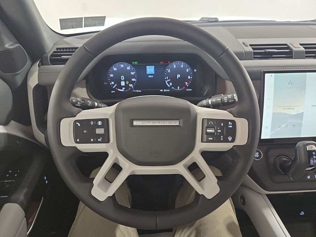 New 2026 Fuji White Land Rover X-Dynamic SE image 12
