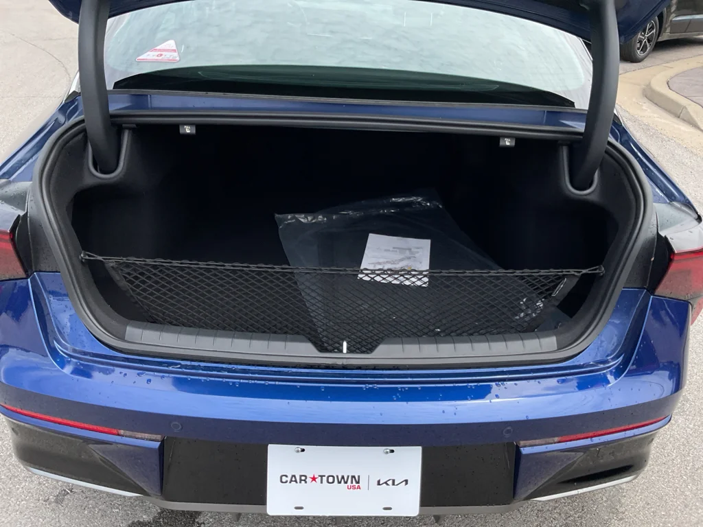 Used 2026 Yacht Blue Kia GT-Line image 16