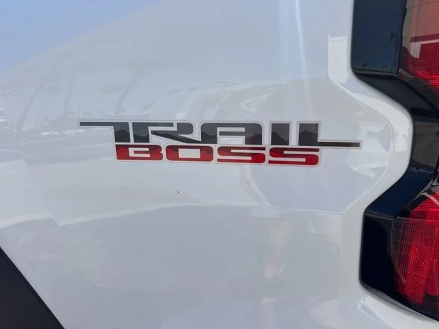New 2026 White Chevrolet Trail Boss image 7