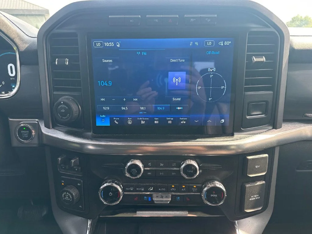 Used 2022 Black Ford Lariat image 6