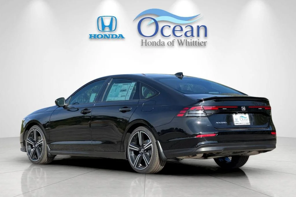 New 2026 Crystal Black Pearl Honda SE image 6