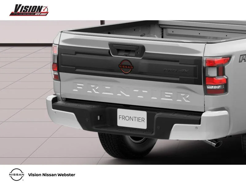 New 2026 White Nissan PRO-4X image 15